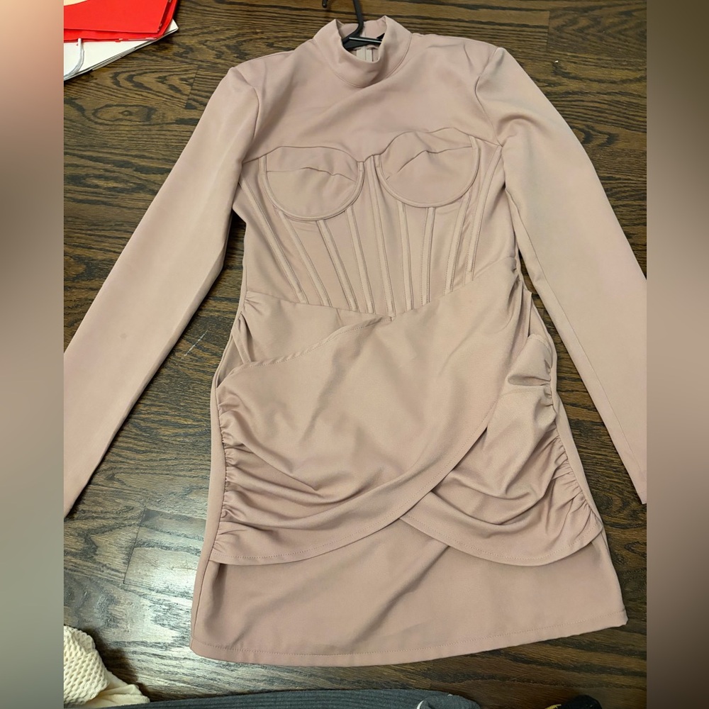 PrettyLittleThing size US 6 light pink corset look dress, NWOT